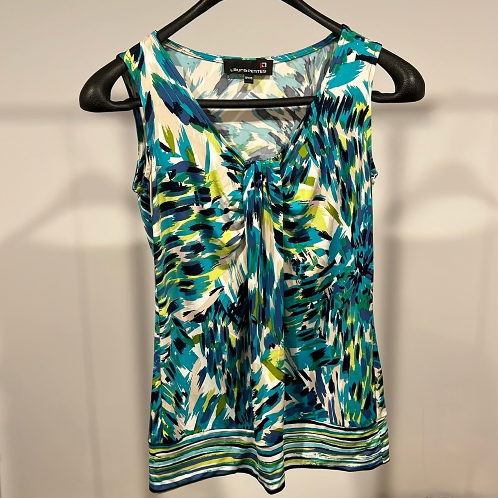 Laura Petite Extra Small Top